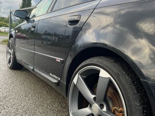 Audi A4 Quattro 3.2 V6 188kW