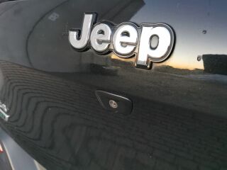 Jeep Cherokee LIMITED AWD 2.2 147kW