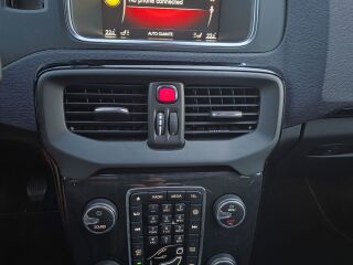 Volvo V40 2.0 110kW
