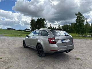Skoda Octavia 1.6 85kW
