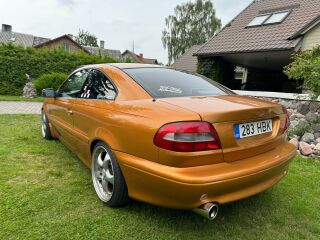 Volvo C70 2.3 T5 176kW