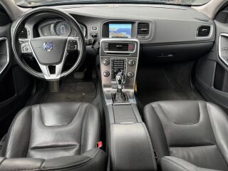 Volvo V60 Plug-in Hybrid AWD 2.4 D6 158kW