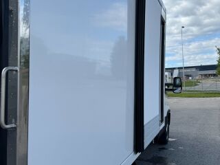 Iveco Daily külmikfurgoon L4H2 THERMO KING V400X MAX 50 2.3 116kW