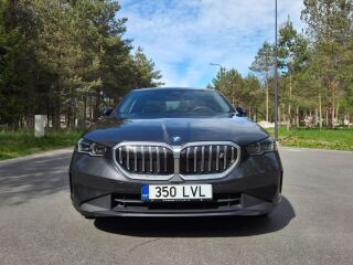 BMW i5 eDrive40 250kW