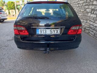 Mercedes-Benz E 220 2.1 125kW