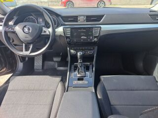 Skoda Superb Ambition 1.4 110kW