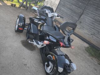 Can-Am Spyder ST 71кВ