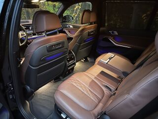 BMW X7 M50 3.0 Dark Shadow Edition 294kW