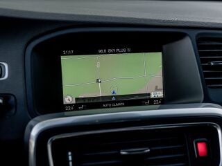 Volvo V60 Cross Country Summum 2.0 110кВ