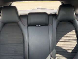 Mercedes-Benz CLA 220 2.1 R4 130kW
