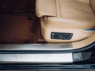 Bentley Continental Flying Spur 6.0 W12 412kW