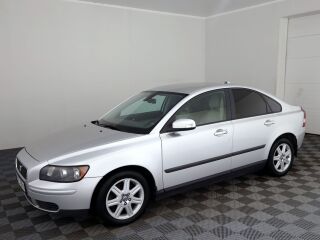 Volvo S40 Momentum 2.0 D4 100kW