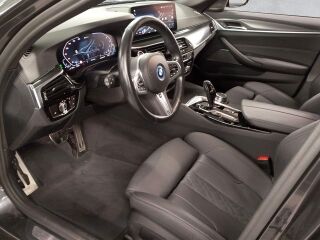 BMW 530 e xDrive Touring M Sport 2.0 215kW