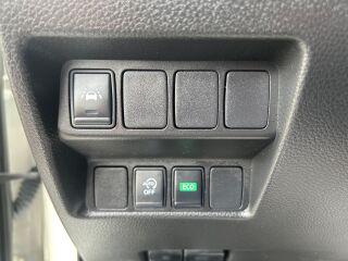 Nissan Qashqai N-Connecta 1.3 117kW