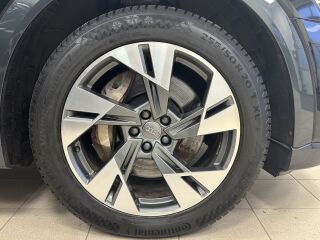 Audi e-tron advanced 50 quattro 230kW 158kW