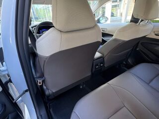 Toyota Corolla ZE1EERU M 1.5 92кВ