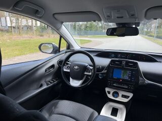 Toyota Prius 1.8 72kW