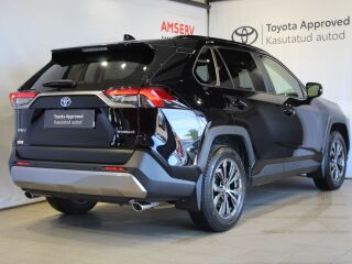 Toyota RAV4 Luxury Plus 2.5 131kW