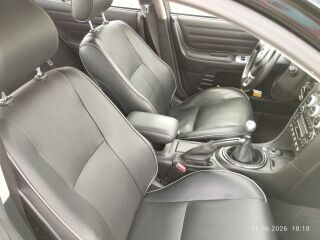 Lexus IS 200 GXE10 2.0 R6 114кВ
