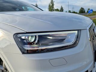 Audi Q3 S-LINE QUATTRO 2.0 R4 TDI 130кВ