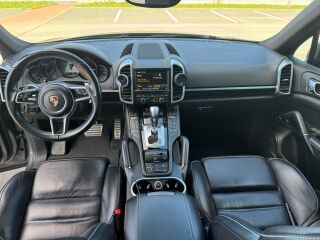 Porsche Cayenne 3.0 245кВ