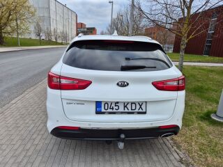 Kia Optima 1.7 104kW