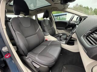 Volvo V40 SUMMUM 2.0 D4 140kW