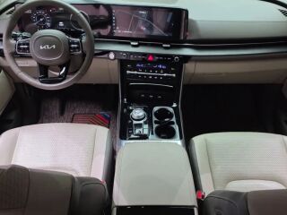 Kia Carnival Signature 2.2 CRDi 148кВ