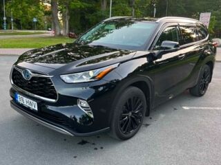 Toyota Highlander PREMIUM 2.5 140kW