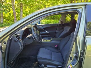 Lexus IS 250 2.5 153кВ