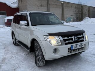 Mitsubishi Pajero 3.2 147kW