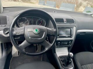 Skoda Octavia 1.8 118kW