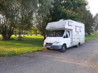 Ford Transit Riviera 2.5 56kW