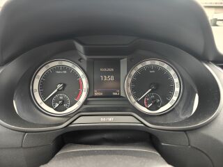 Skoda Octavia Elegance 1.5 96kW