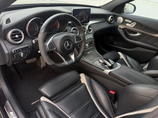 Mercedes-Benz C 63 AMG S 4.0 V8 Biturbo 375kW