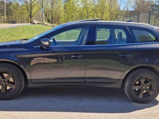 Volvo XC60 Summum AWD MY2012 2.4 D5 158kW