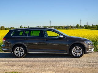 Volkswagen Passat 2.0 140кВ