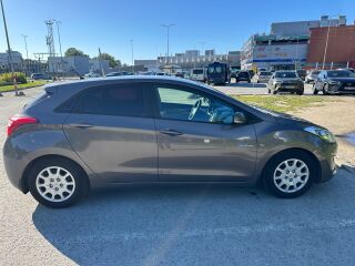 Hyundai i30 1.4 73kW