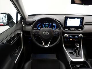 Toyota RAV4 Luxury Plus 2.5 131kW