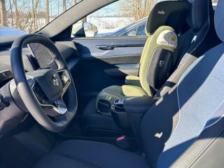 Volvo EX30 Single Motor Core 75kW