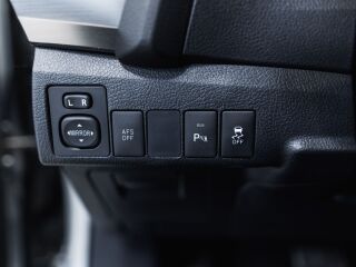 Toyota Auris Comfort Line 1.6 97кВ