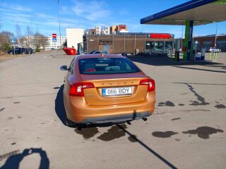 Volvo S60 2.0 149kW