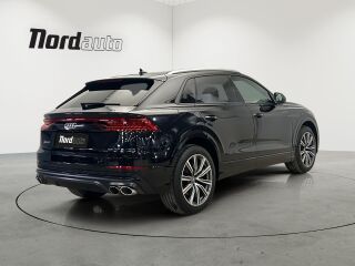 Audi SQ8 quattro 4.0 320kW