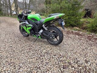 Kawasaki Ninja ZX - 10R 129kW
