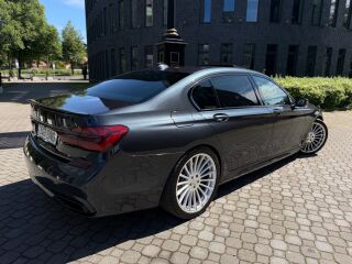 BMW 740 Long 3.0 235кВ