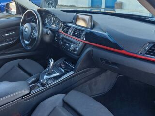 BMW 320 sport pakett 2.0 R4 135kW