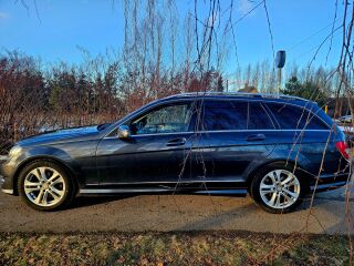 Mercedes-Benz C 220 2.1 125kW