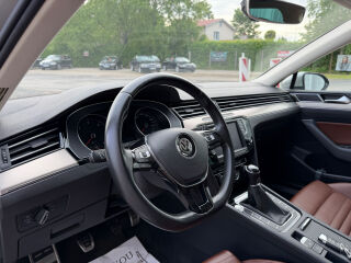 Volkswagen Passat R-LINE 1.6 TDI 88kW