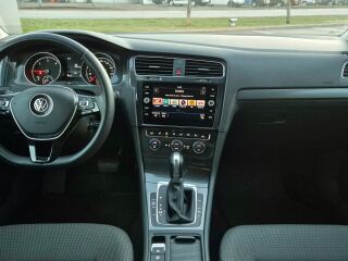 Volkswagen Golf DSG ATM 1.6 R4 TDi 85kW