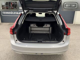 Volvo V90 Inscription Luxury Facelift MY24 2.0 B4 KERS MILD Kerghübriid 145kW